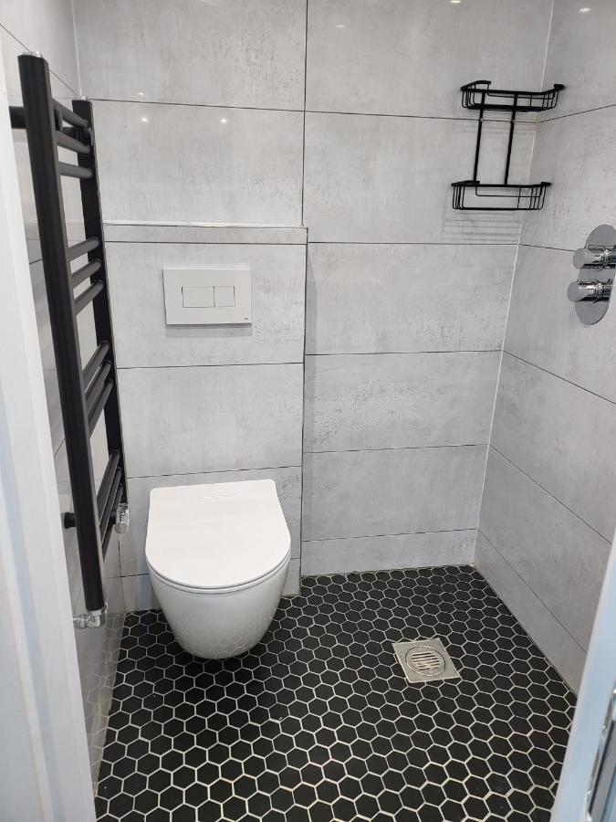 Fancy Basement Flat A Διαμέρισμα Λονδίνο Εξωτερικό φωτογραφία