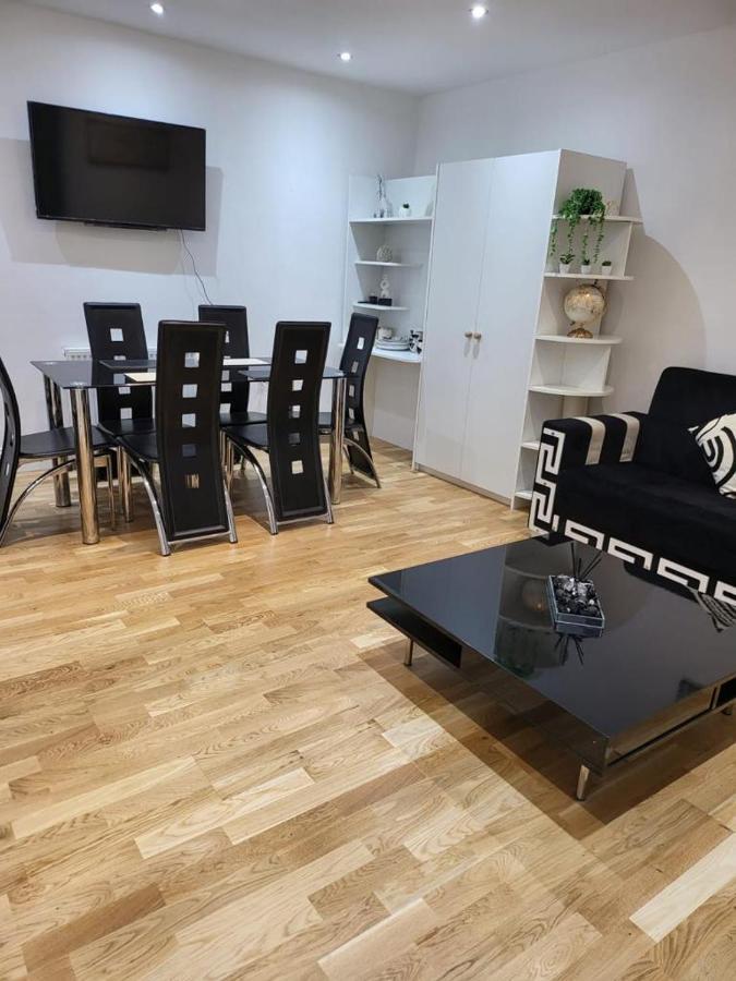 Fancy Basement Flat A Διαμέρισμα Λονδίνο Εξωτερικό φωτογραφία