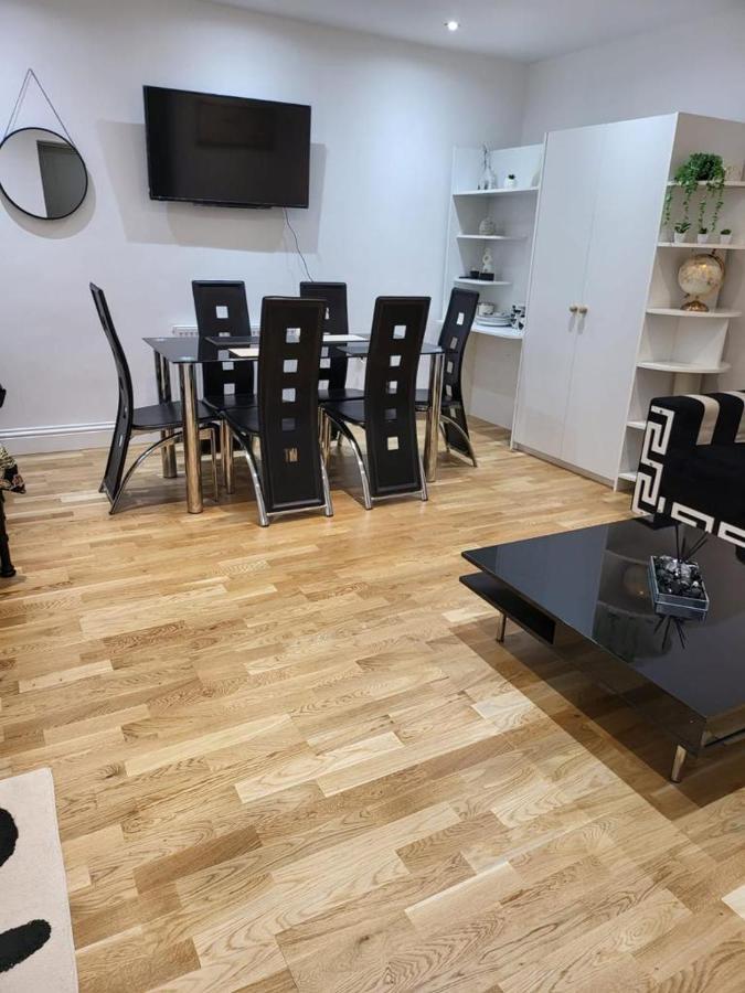 Fancy Basement Flat A Διαμέρισμα Λονδίνο Εξωτερικό φωτογραφία