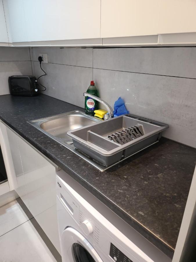 Fancy Basement Flat A Διαμέρισμα Λονδίνο Εξωτερικό φωτογραφία